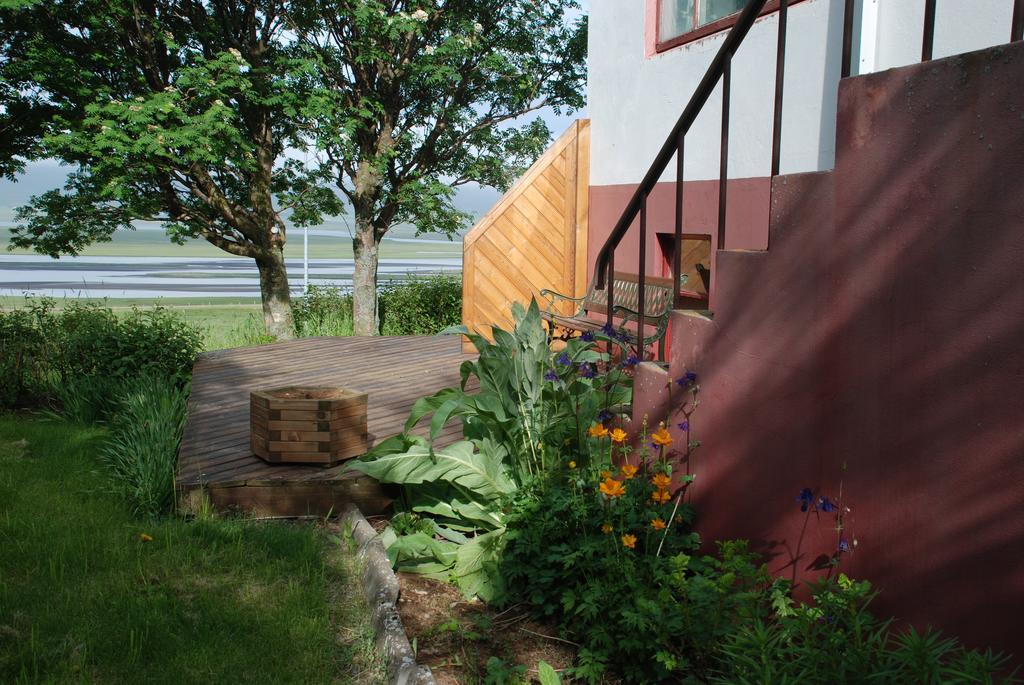 Helluland Guesthouse Saudarkrokur エクステリア 写真