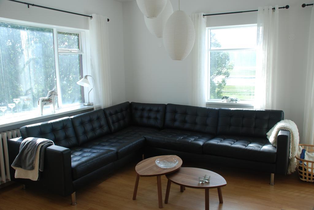 Helluland Guesthouse Saudarkrokur エクステリア 写真
