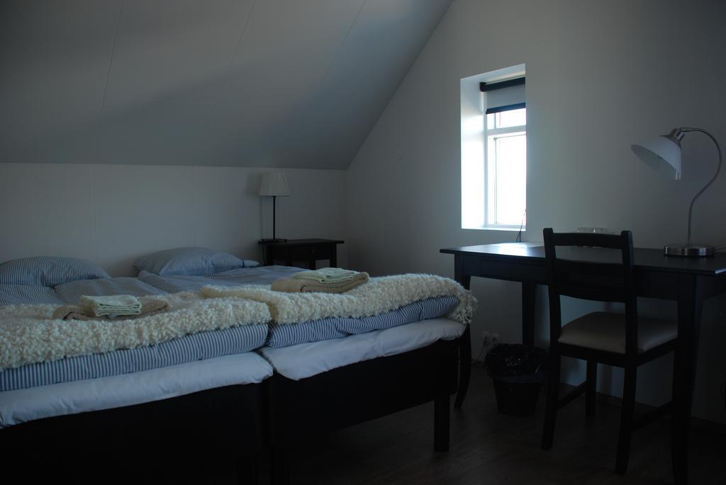 Helluland Guesthouse Saudarkrokur エクステリア 写真